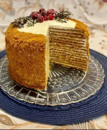 Russian honey cake